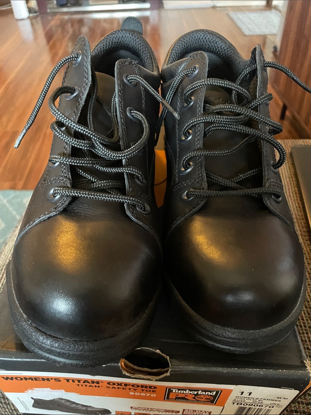 Timberland Women’s size 11 work shoe